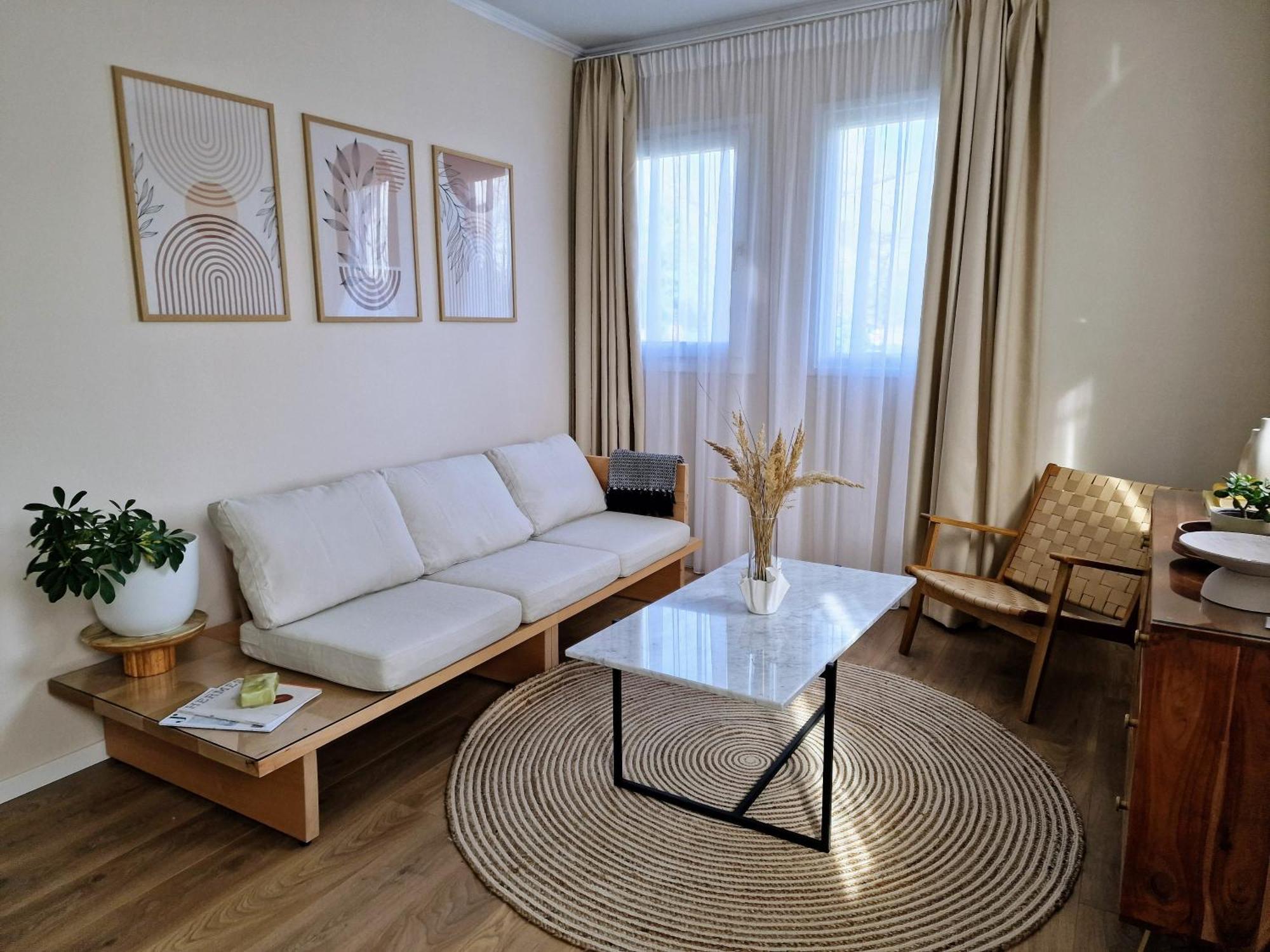 The Secret Garden - Keszthely Bed and Breakfast Exteriör bild