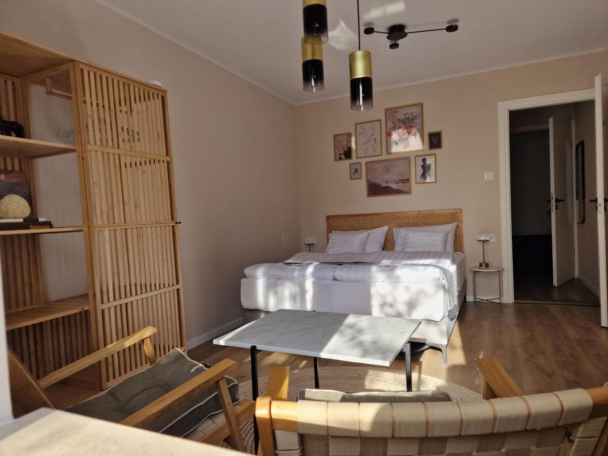 The Secret Garden - Keszthely Bed and Breakfast Exteriör bild