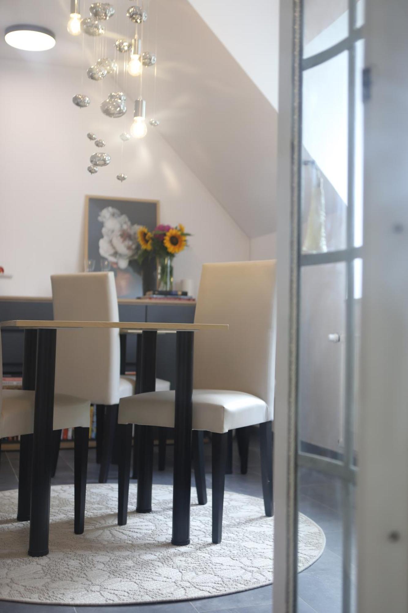 The Secret Garden - Keszthely Bed and Breakfast Exteriör bild