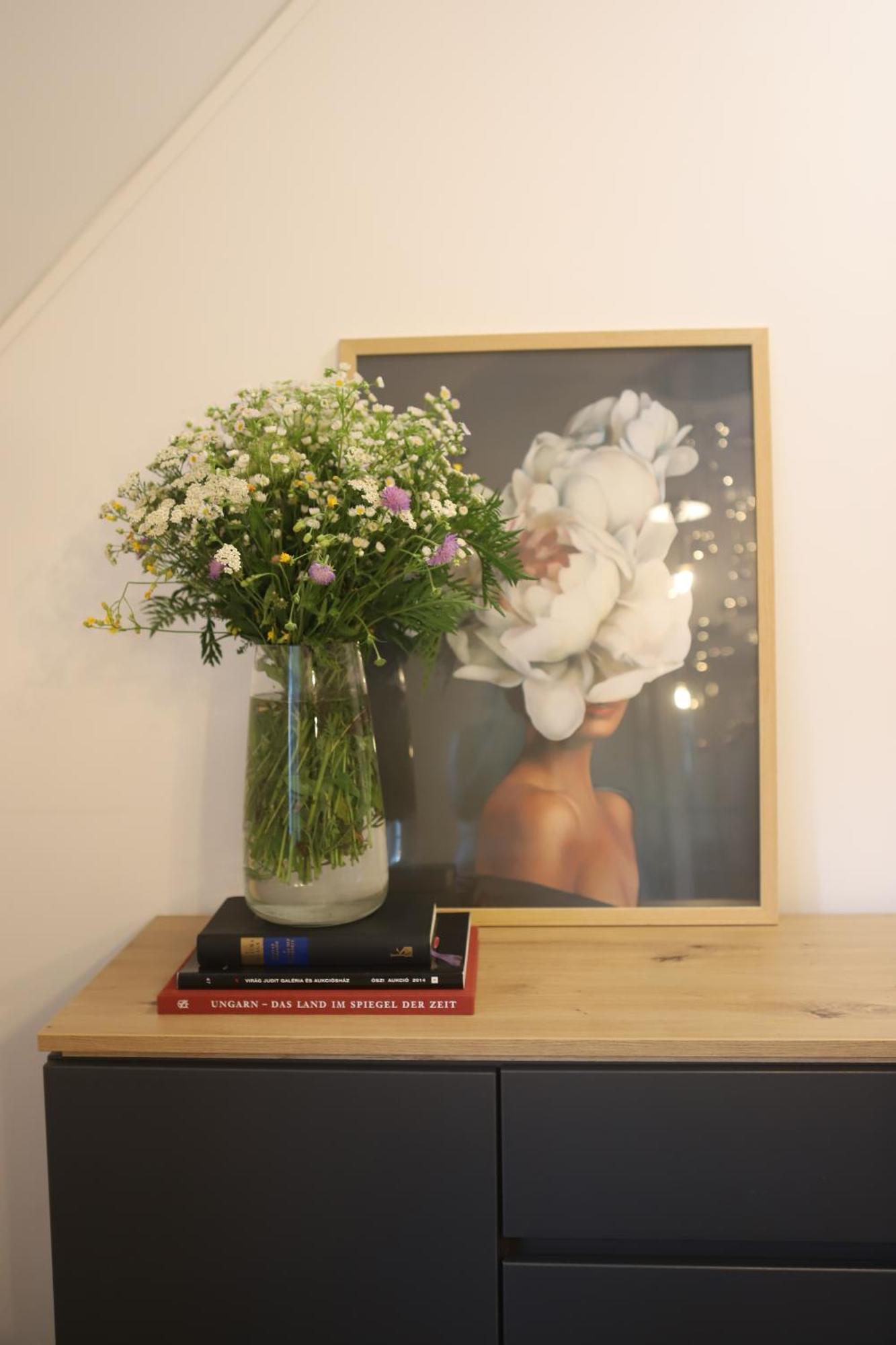 The Secret Garden - Keszthely Bed and Breakfast Exteriör bild